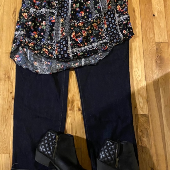 Eddie Bauer jeans - Picture 5 of 5